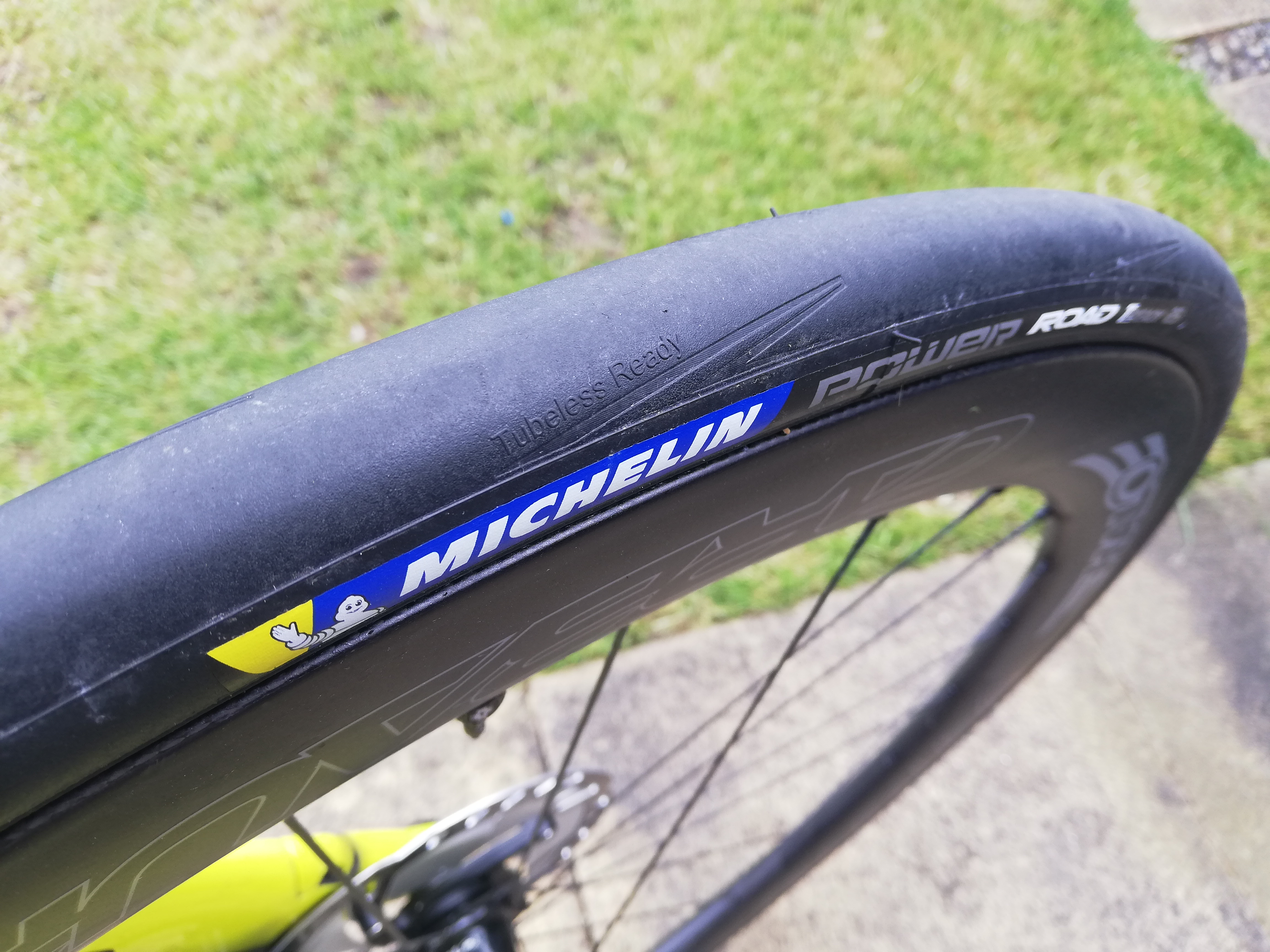 Michelin Power Road Tubeless tyre 