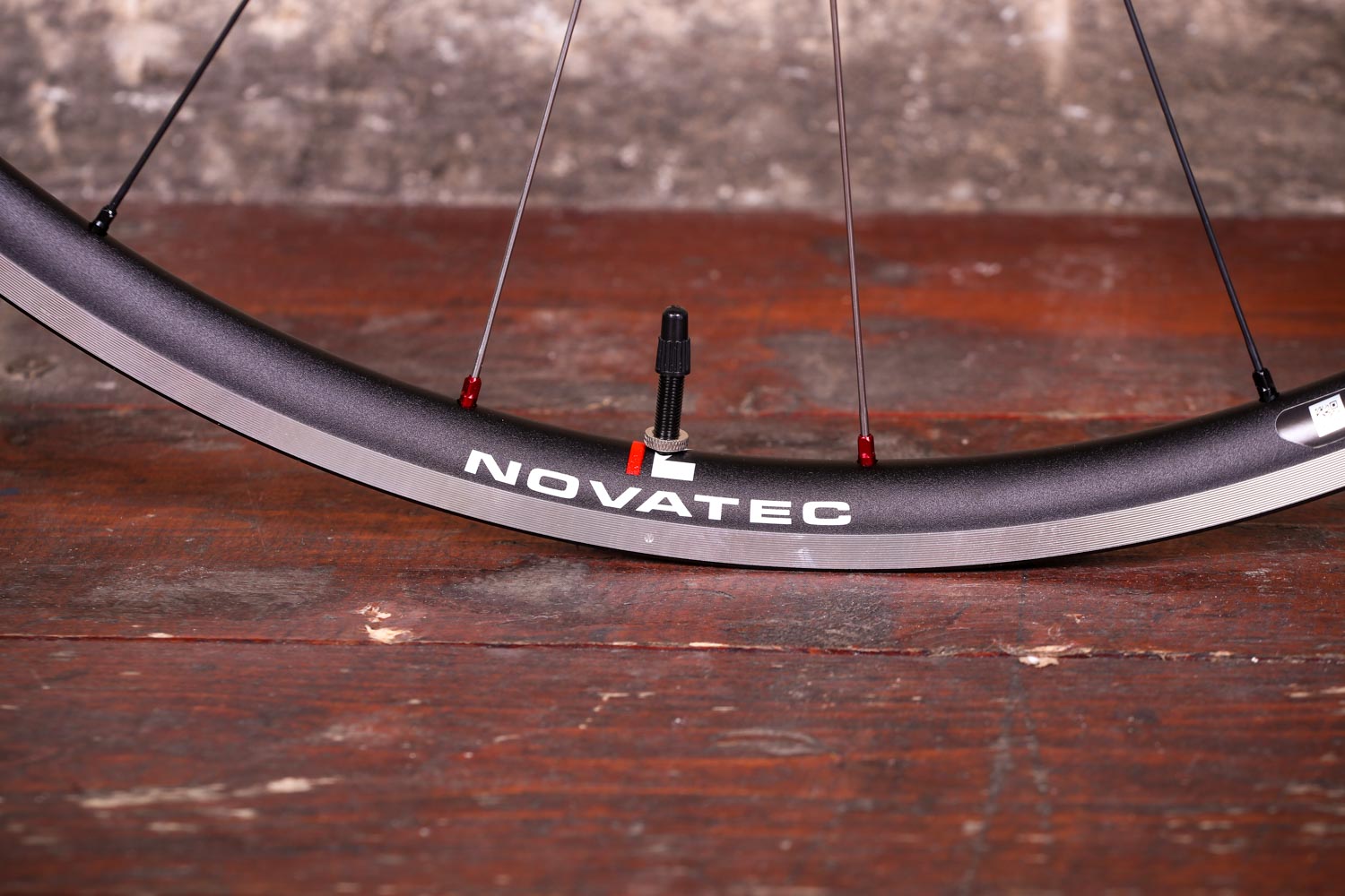 novatec jetfly clincher disc wheelset