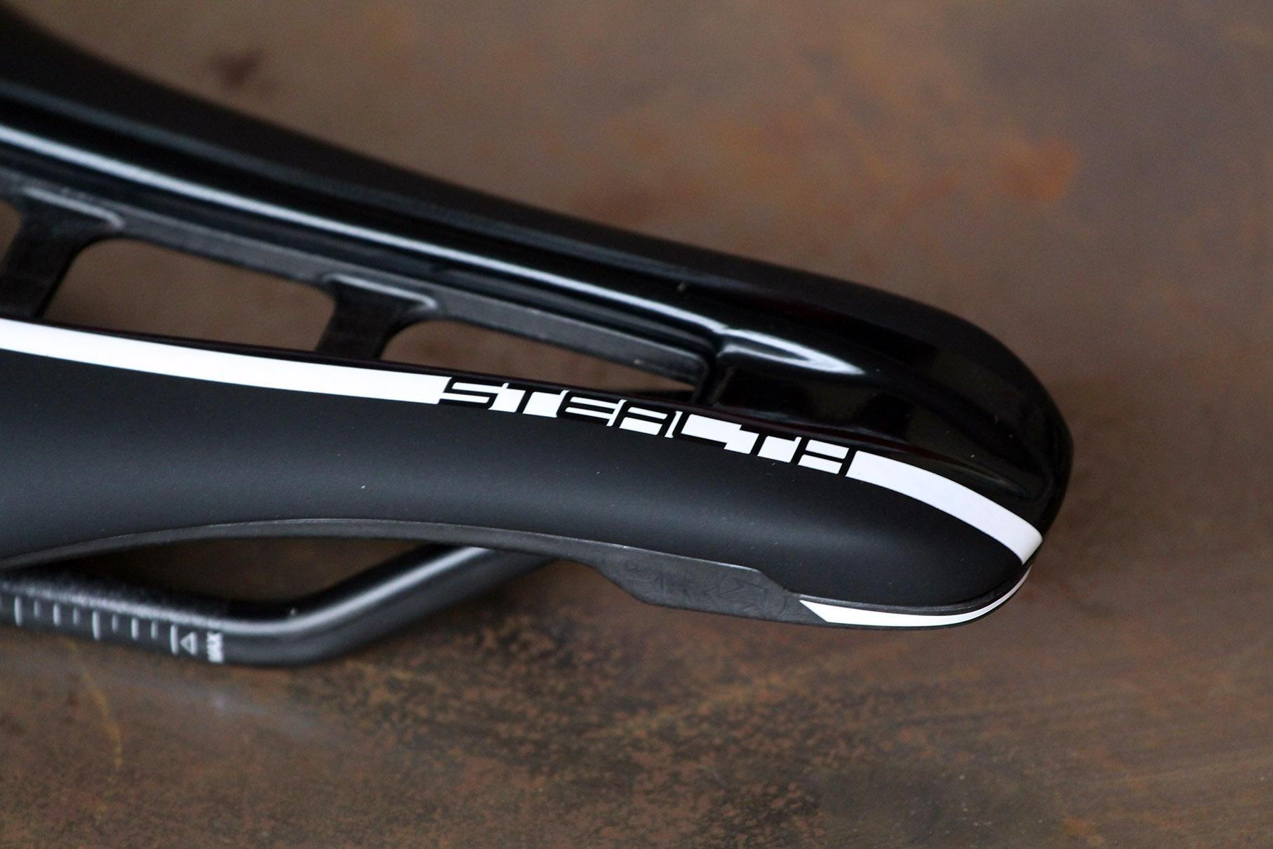 pro stealth superlight saddle