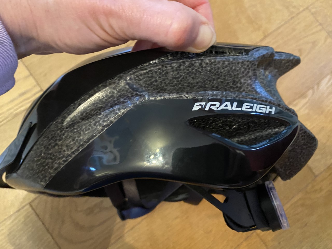 Raleigh Mission Evo 24 Vent Cycling Helmet with LED Rear Light 