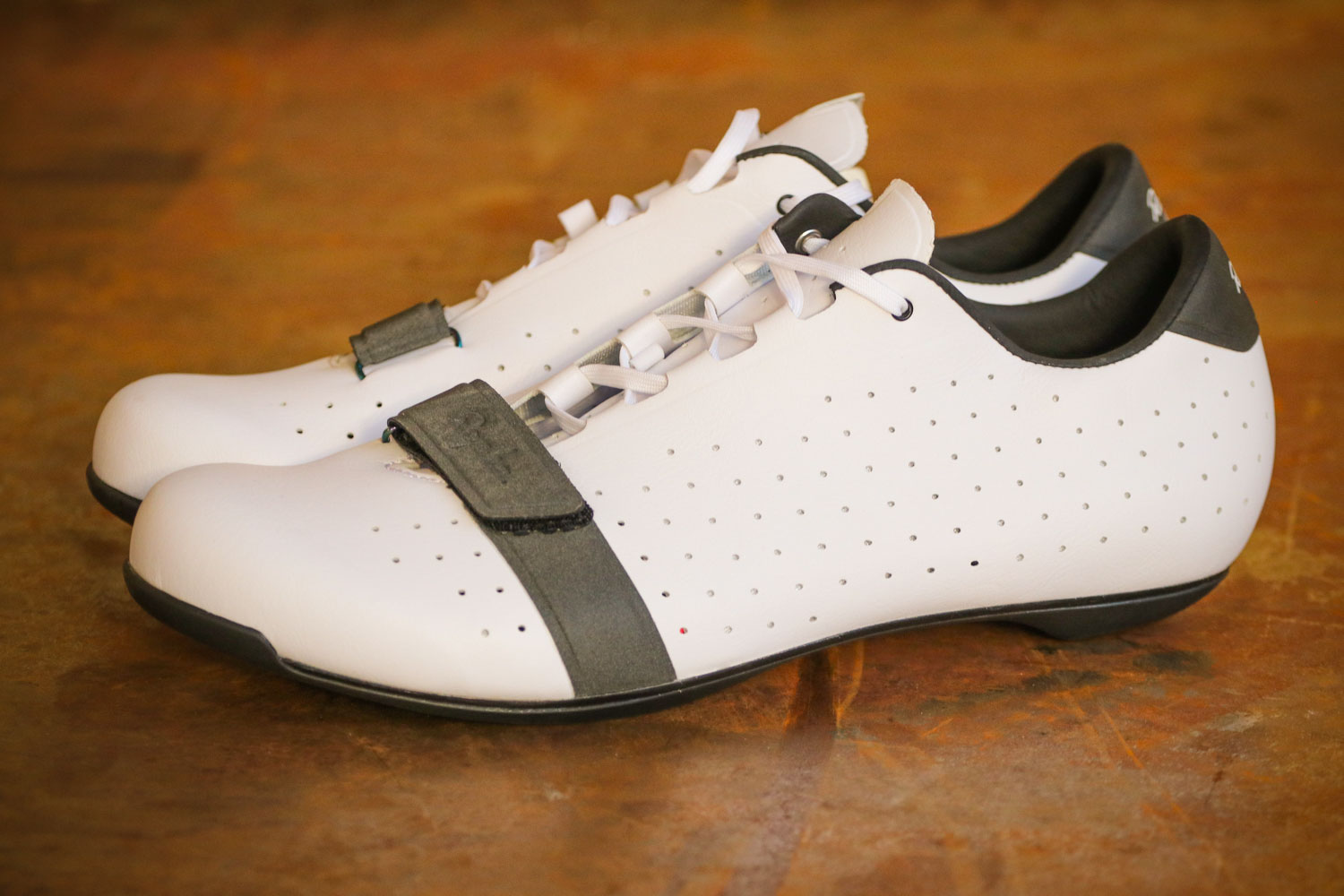Details about   Rapha Classic Cycling Shoes Black Size 6.75 UK 40.5 EU Brand New Boxed 