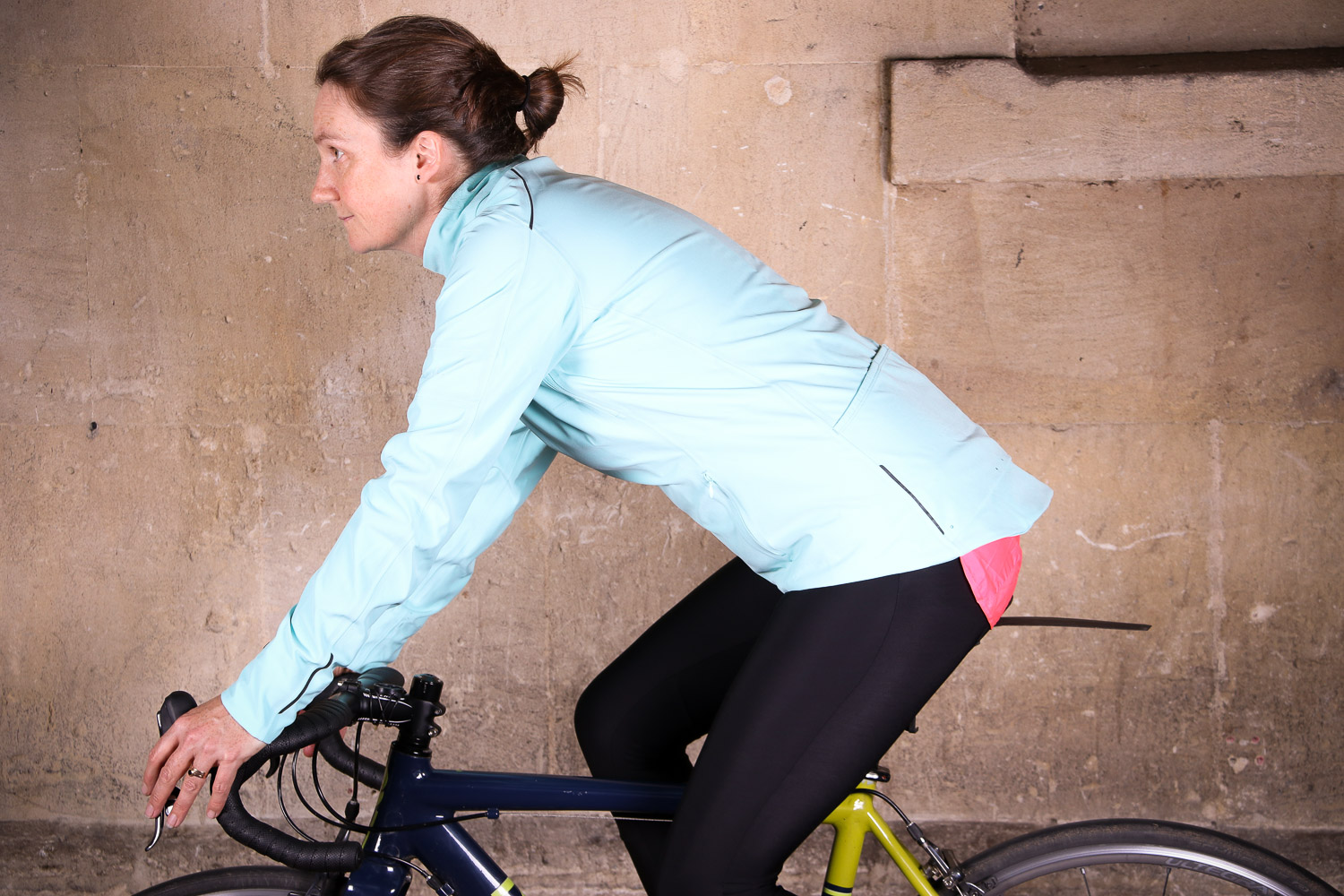 rapha women's cycling jacket