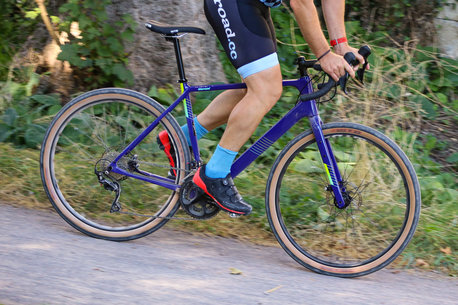 good looking carbon endurance bike with 