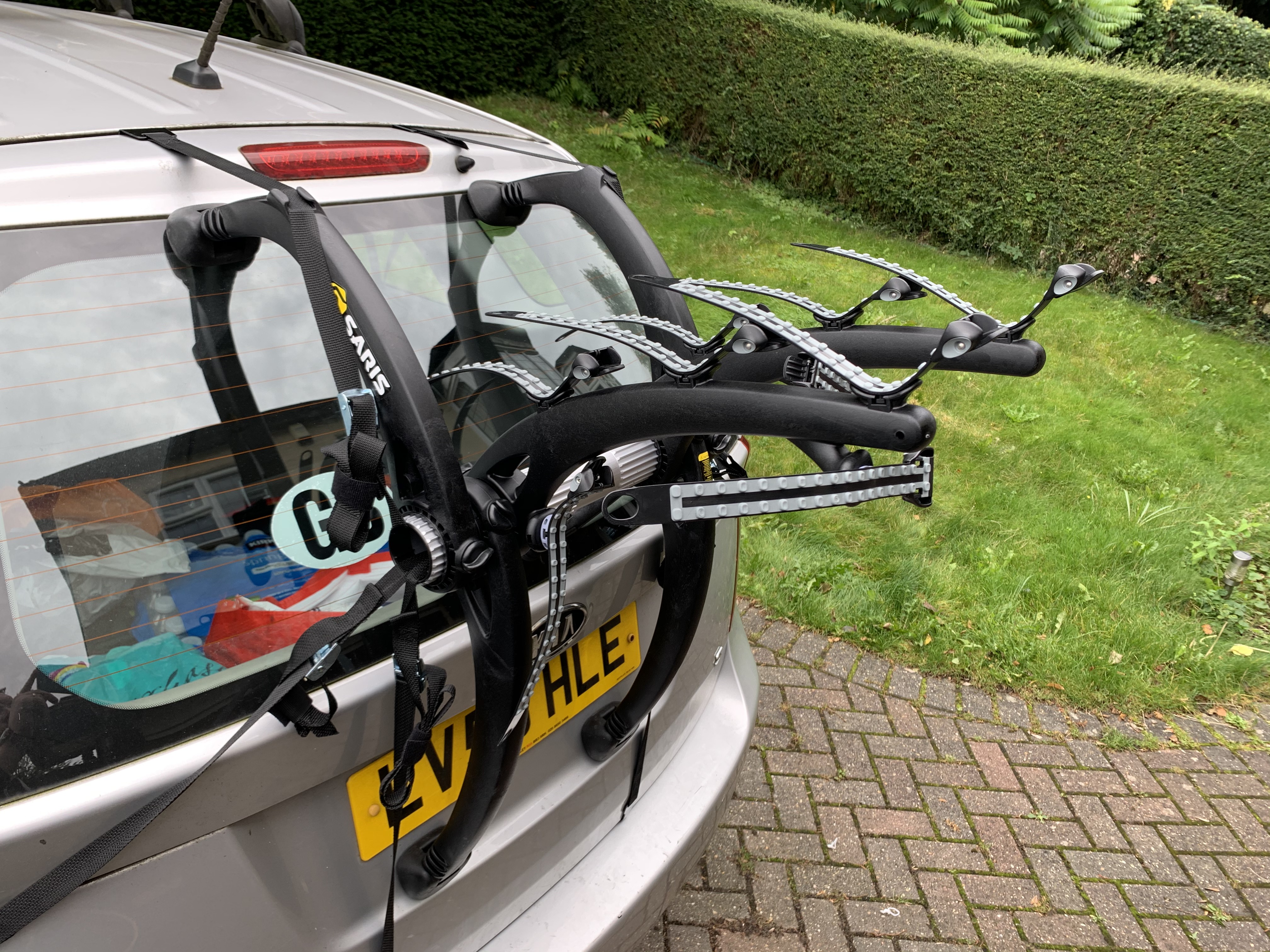 saris three bike rack