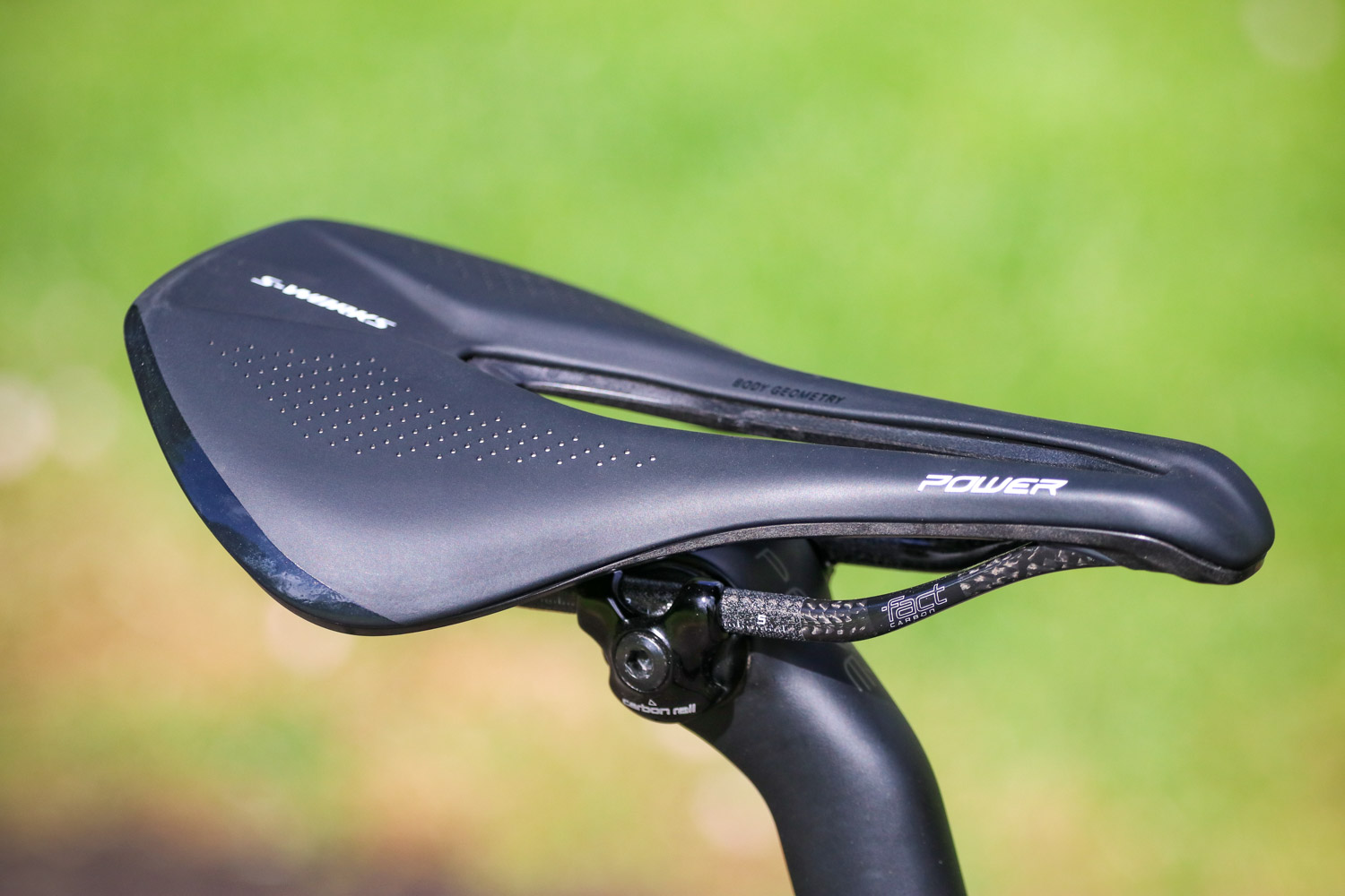 specialized roubaix saddle