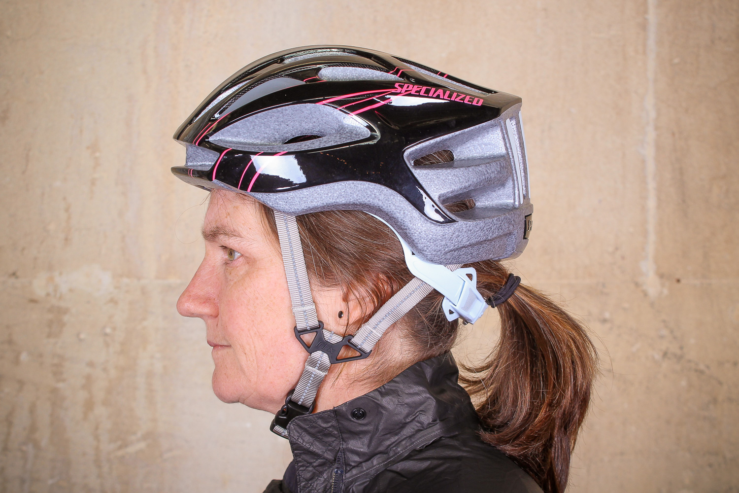 pink cycle helmet ladies