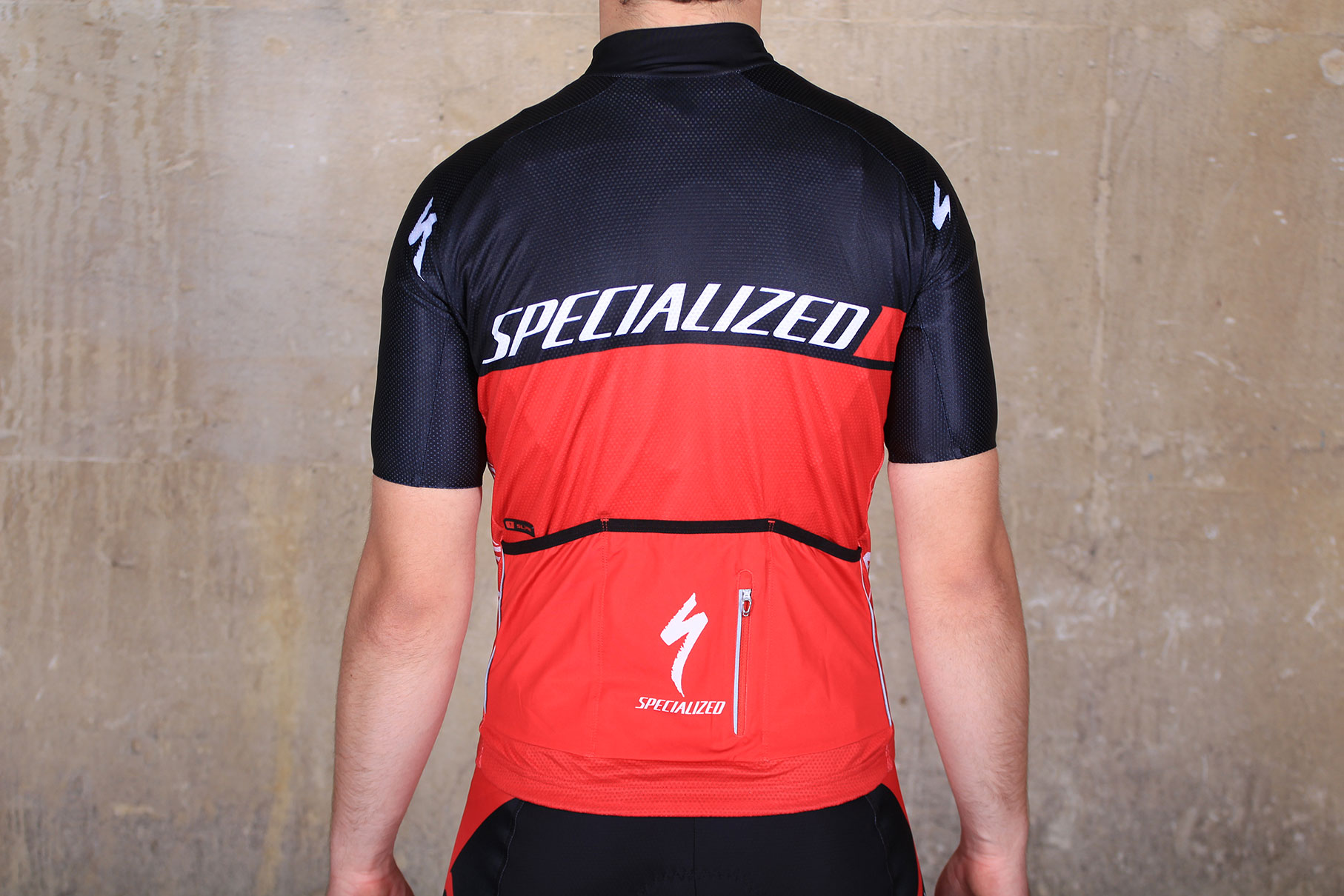 specialised cycle clothing