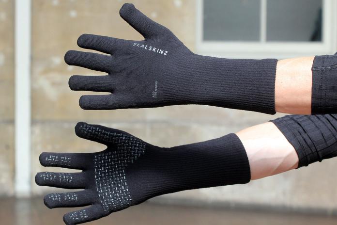 thin black cotton gloves