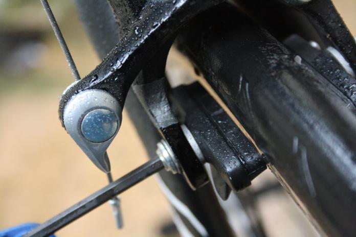bicycle brake racing dual pivot brake side pull caliper front rear brake padsSSV