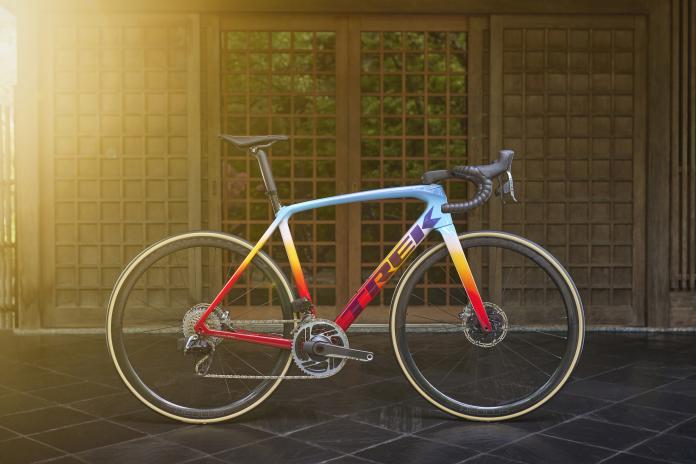 Ongepast Ambient van nu af aan Bike at Bedtime - Trek First Light special edition bikes for the Tokyo  Olympics | road.cc
