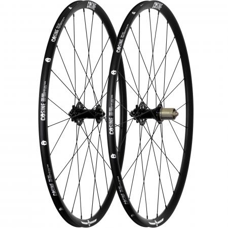 wiggle carbon wheels