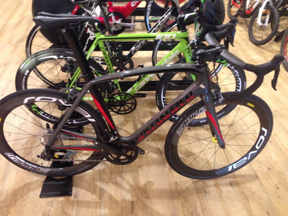 specialized venge pro race