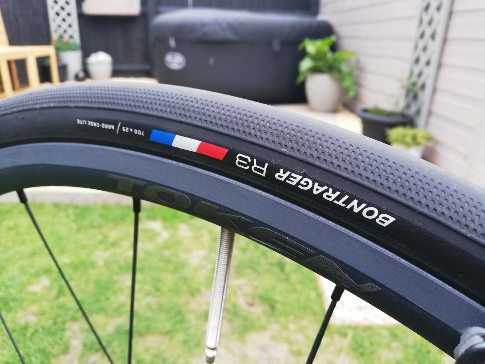 bontrager tubeless tires