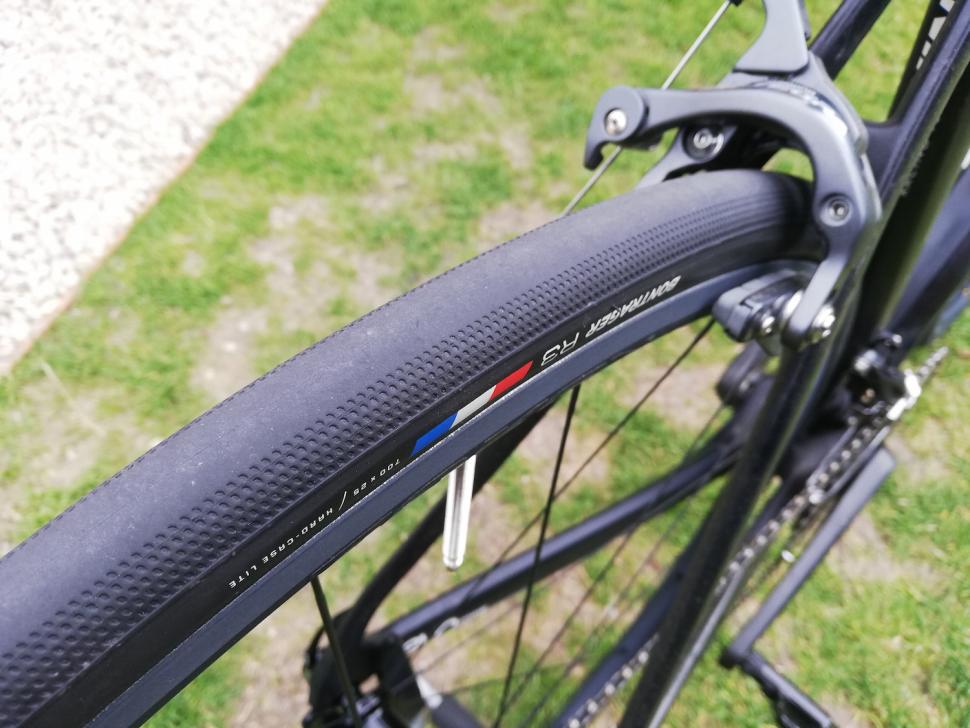 bontrager road tires