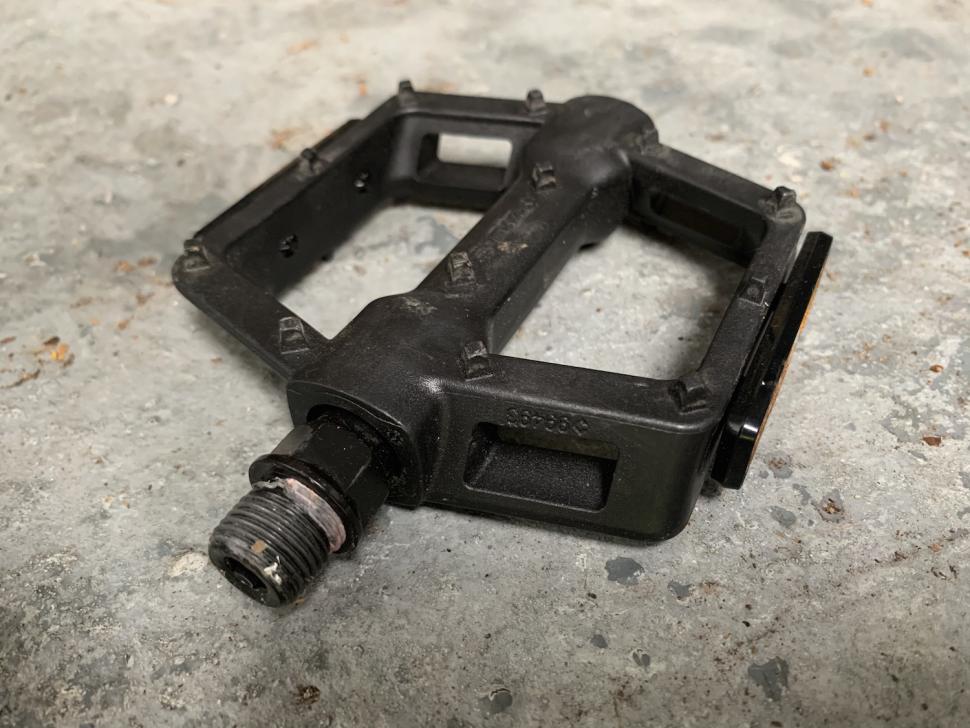 decathlon bike pedals