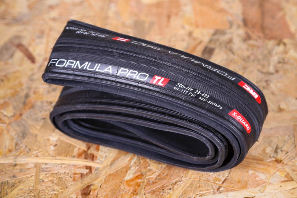 Review Irc Formula Pro X Guard Tl Tubeless Tyre Road Cc