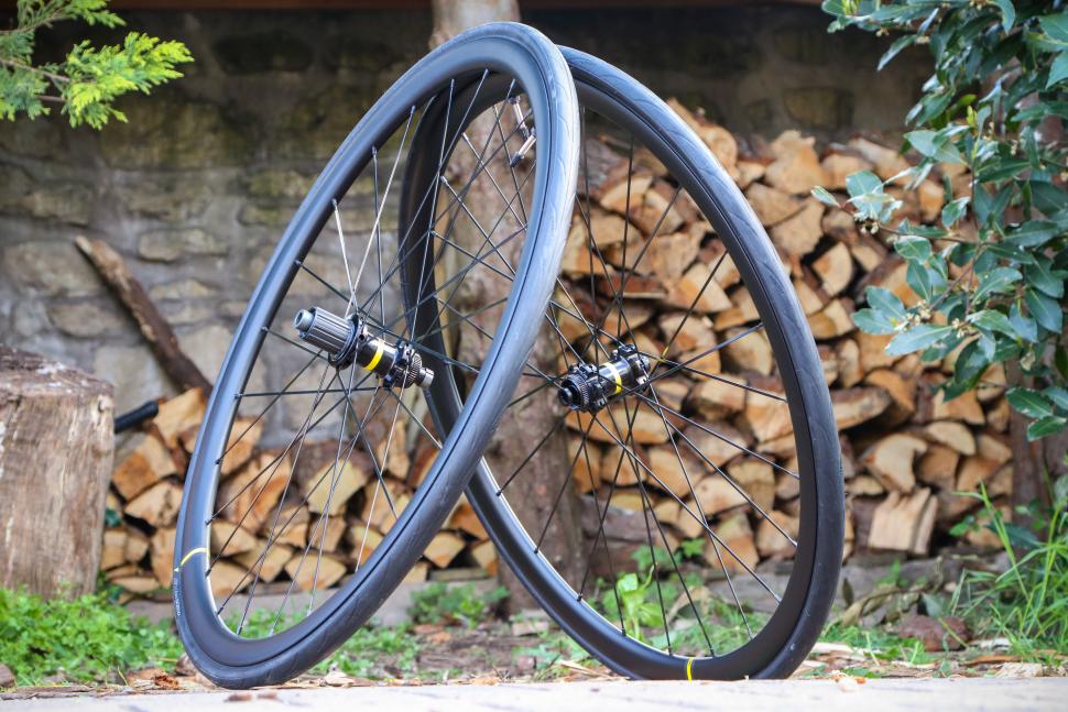 mavic cosmic elite wheelset rim brake