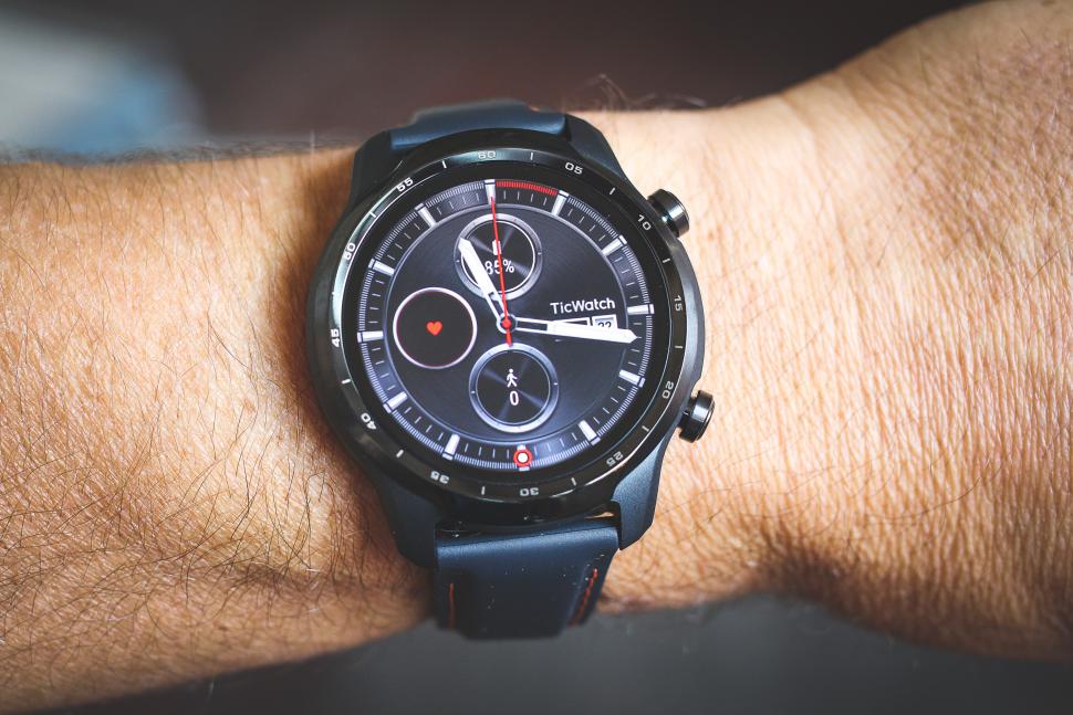 Review: Mobvoi TicWatch Pro 3 GPS