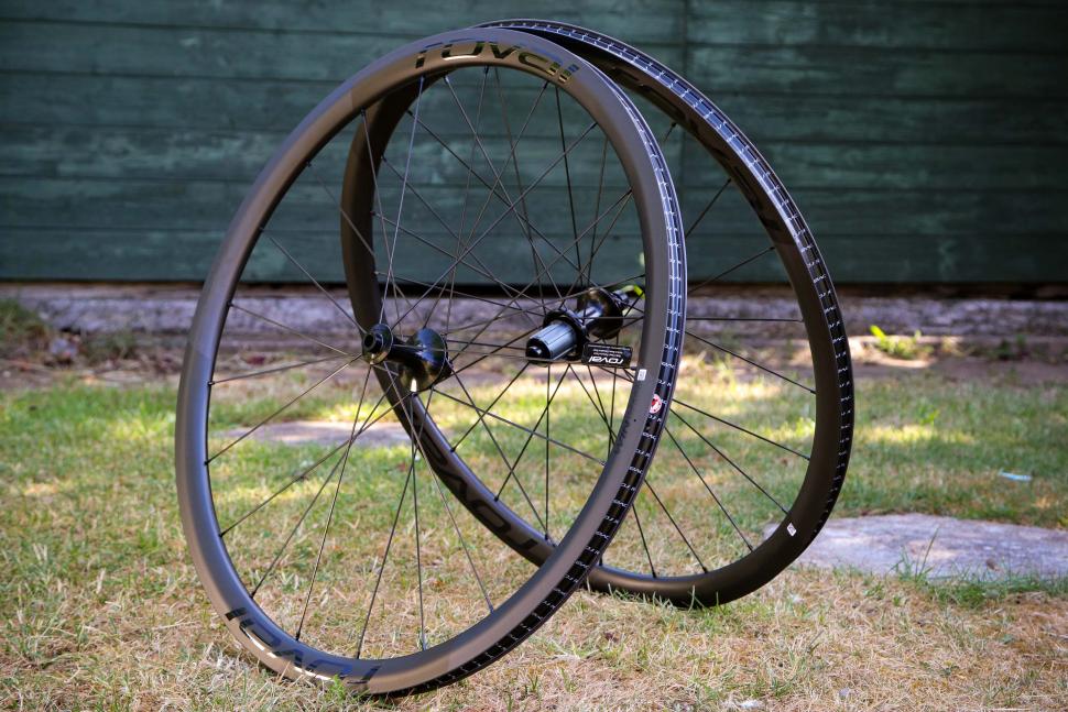 Review: Roval Alpinist CLX wheels | road.cc