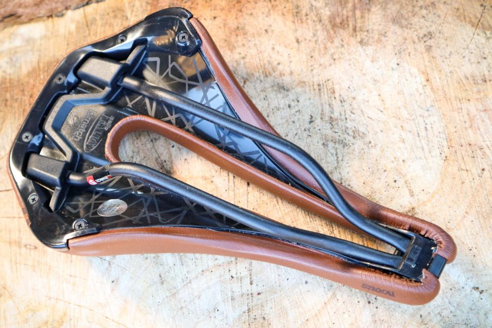 Selle ITALIA X-BASE Saddle Nylon Saddle Frame Comfortable Saddle Skin-Tek 