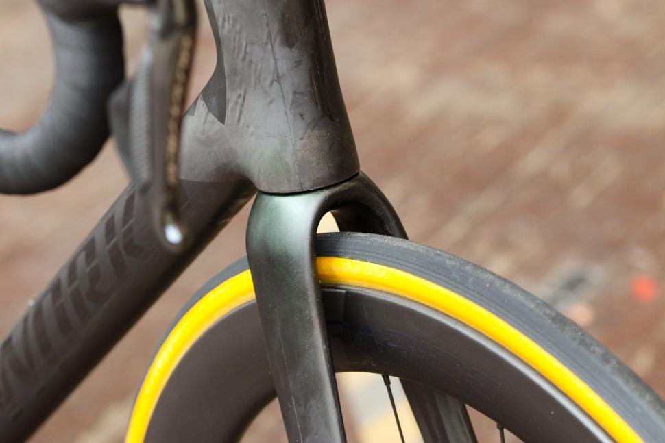 Specialized tarmac sl7 tire clearance sale