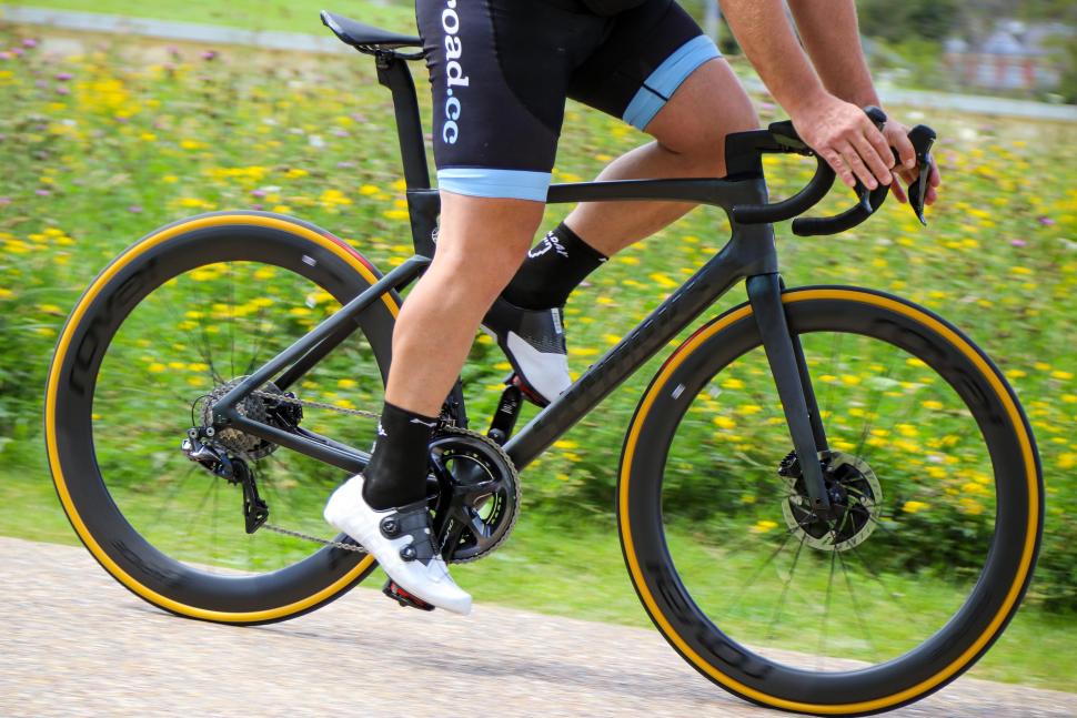 specialized tarmac sl7 test