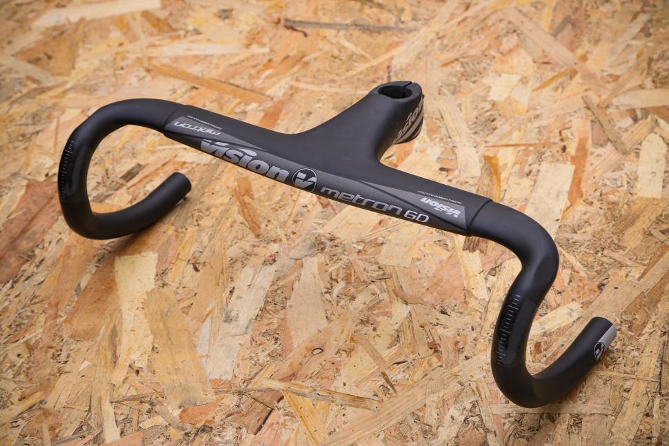 integrated aero handlebar