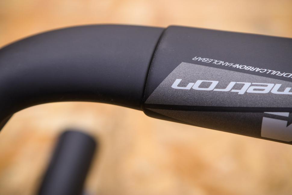 Level 5 carbon integrated road bar and sales stem