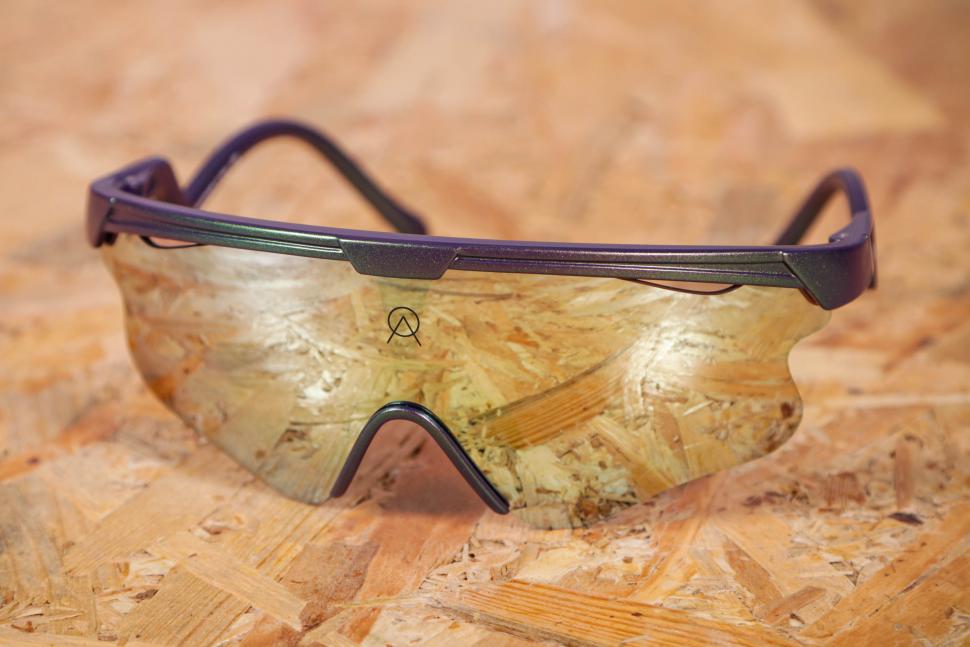 Review: Alba Optics Delta Lei VZUM sunglasses | road.cc