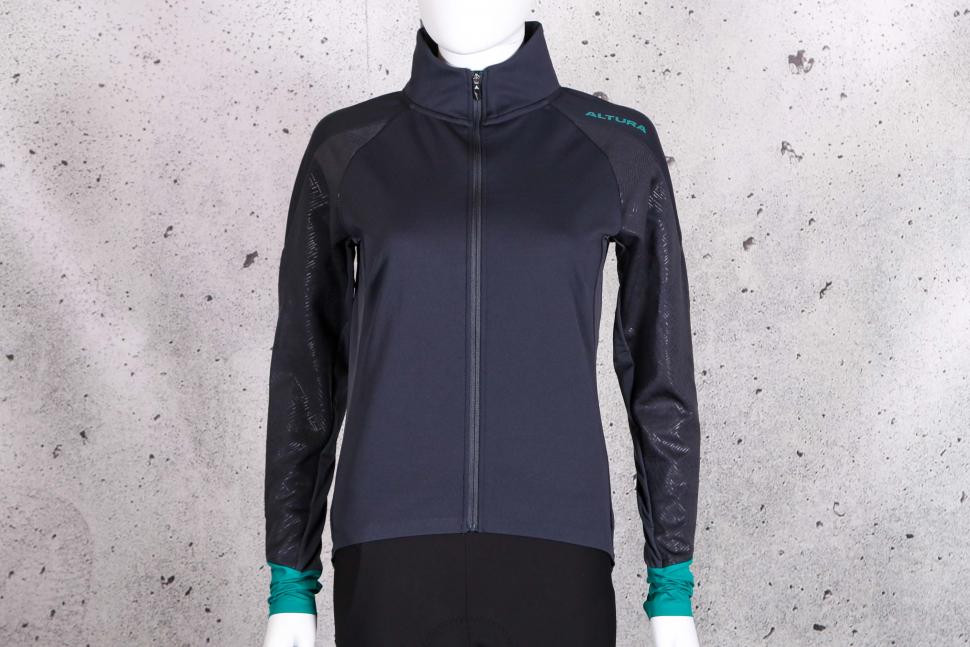 Review: Altura Endurance Mistral Women's Softshell Jacket