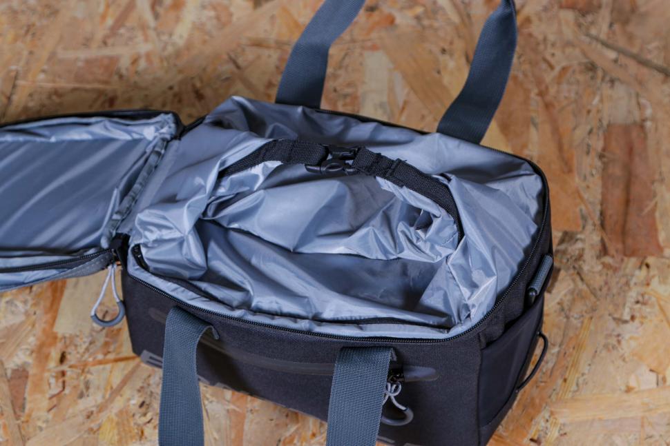 2021 Bontrager MIK Commuter Boot Bag - roll top bag inside.jpg