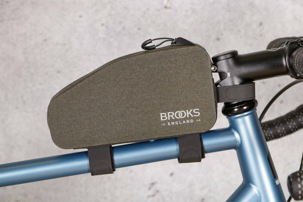 Review Brooks Scape Top Tube Bag road.cc