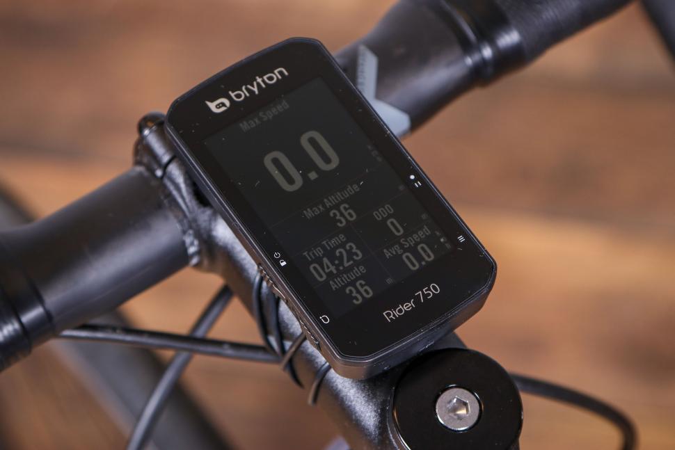 OFFICIAL Bryton Rider 750T Bike Cycling Computer GPS Touchscreen America Edition 