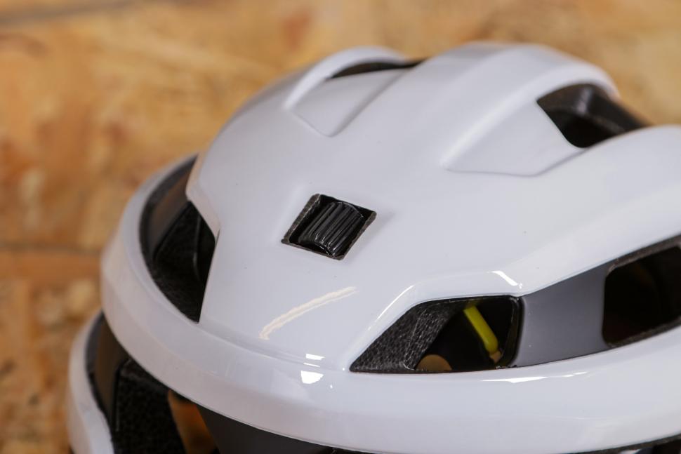 Verniel Oven envelop Review: Lazer Sphere MIPS helmet | road.cc