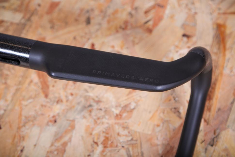 Carbon store aero handlebars