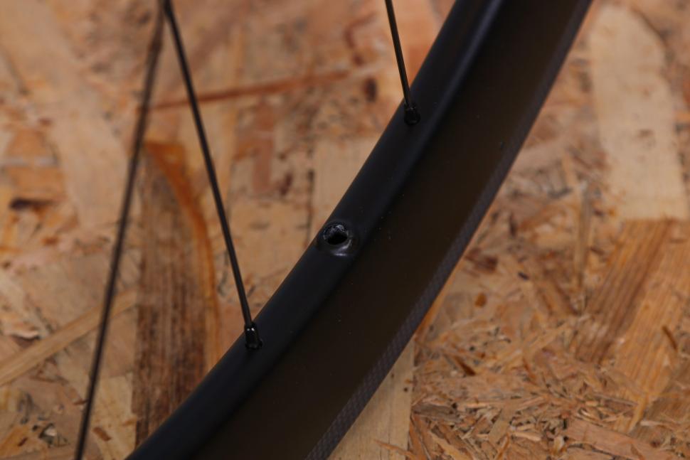 Review: Prime RR-50 V3 Carbon Clincher Wheelset | road.cc