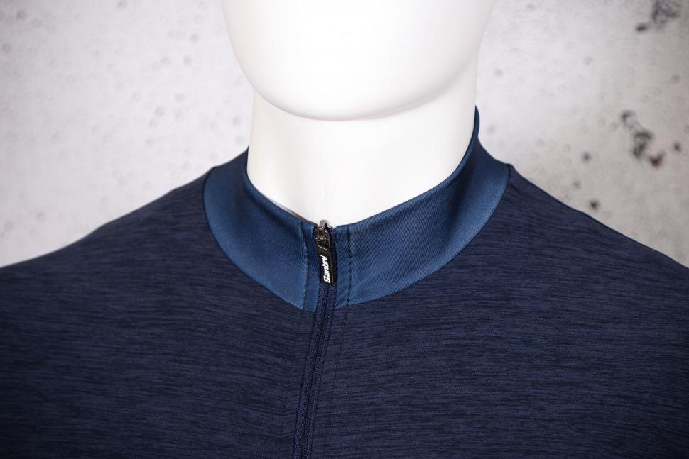 Santini Colore Pure 2021 Men's Long Sleeve Jersey - collar.jpg