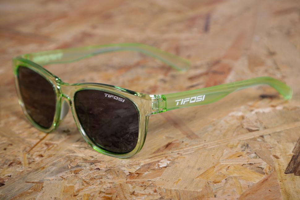 2021 Tifosi Swank Single Lens Sunglasses.jpg