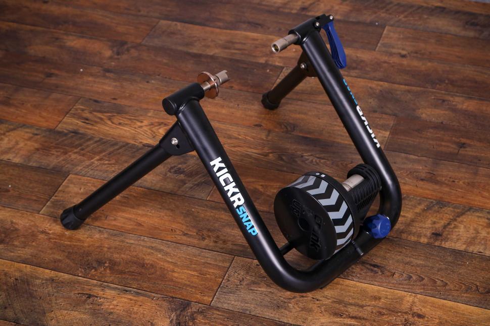 Wahoo KICKR Snap Wheel-on Smart Bike Trainer: The perfect entry-level,  wheel-on indoor smart trainer