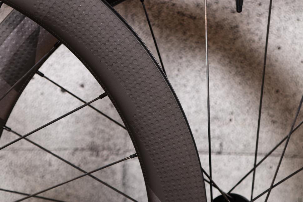 Review: 404 Firecrest Carbon Tubeless Disc wheelset | road.cc