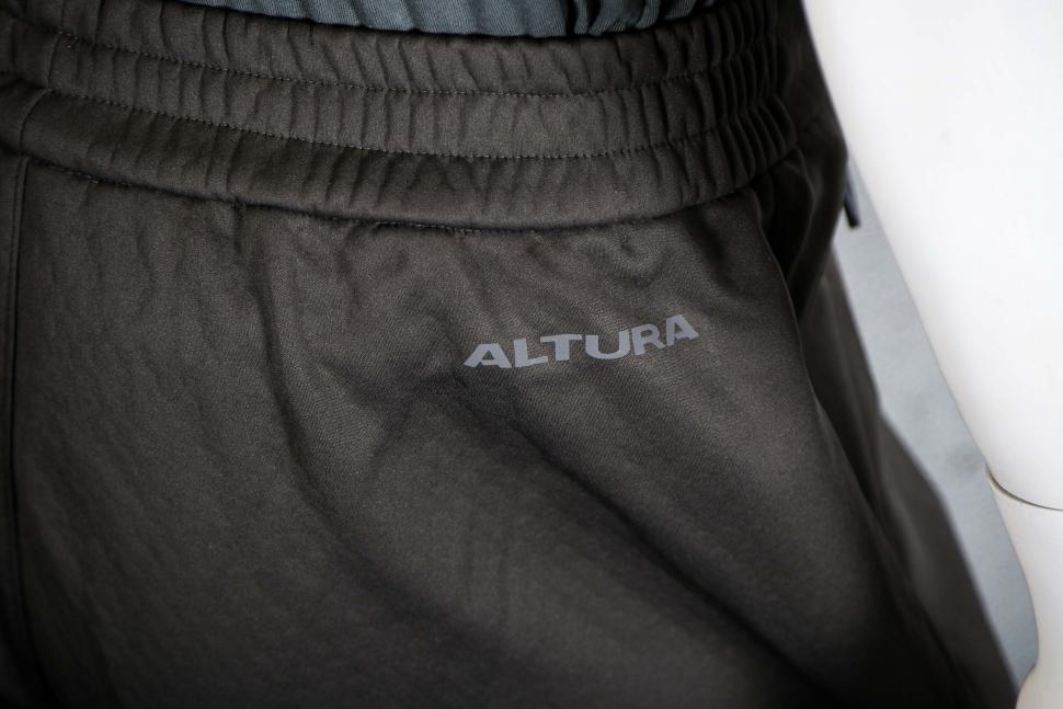 Review: Altura Grid Softshell Pant M Carbon | road.cc