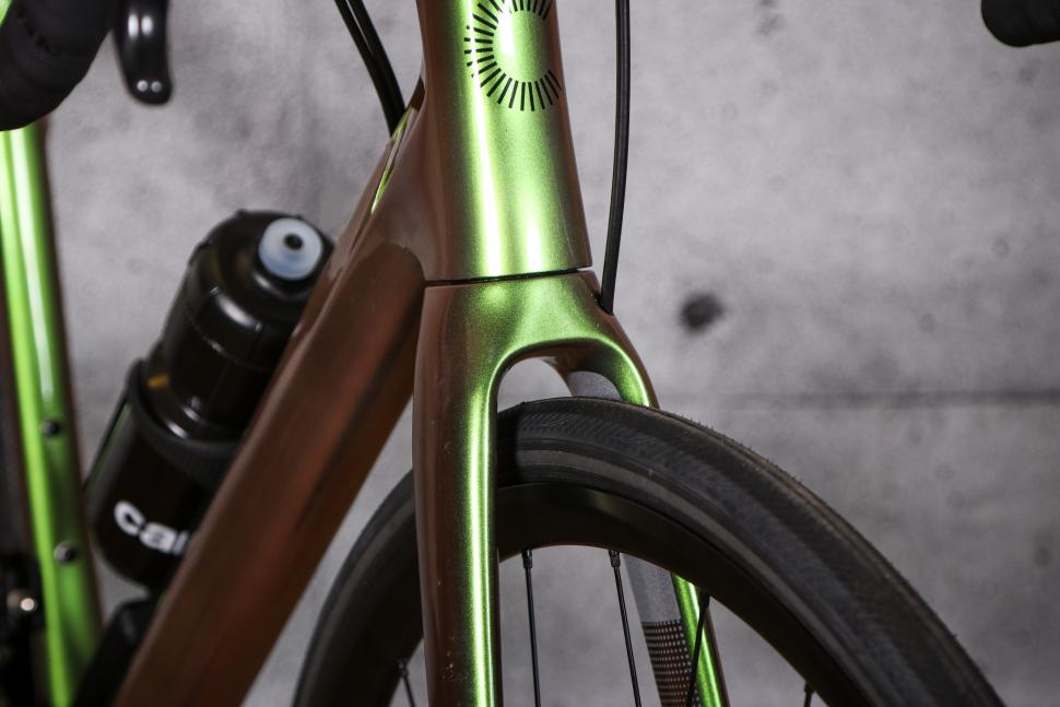 2022 Cannondale Synapse 2 RL - clearance.jpg