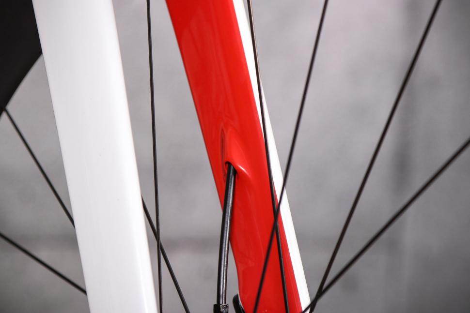 2022 Factor Ostro VAM frameset - fork detail 4.jpg