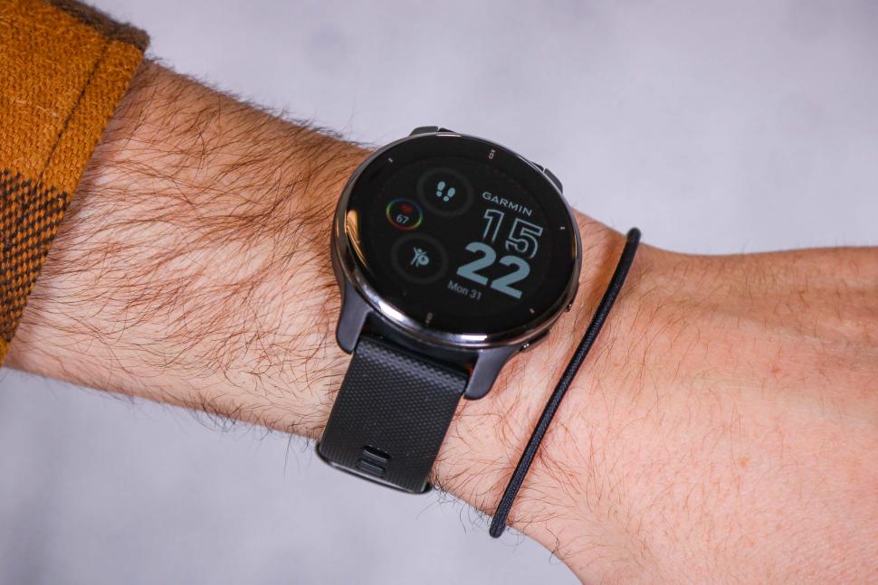 Garmin releases new Venu 2 Plus smartwatch that answers calls from your  wrist - BikeRadar