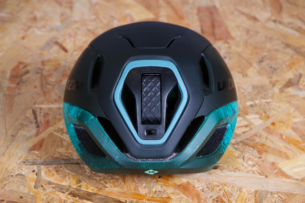 Review: Lazer Vento KinetiCore helmet | road.cc