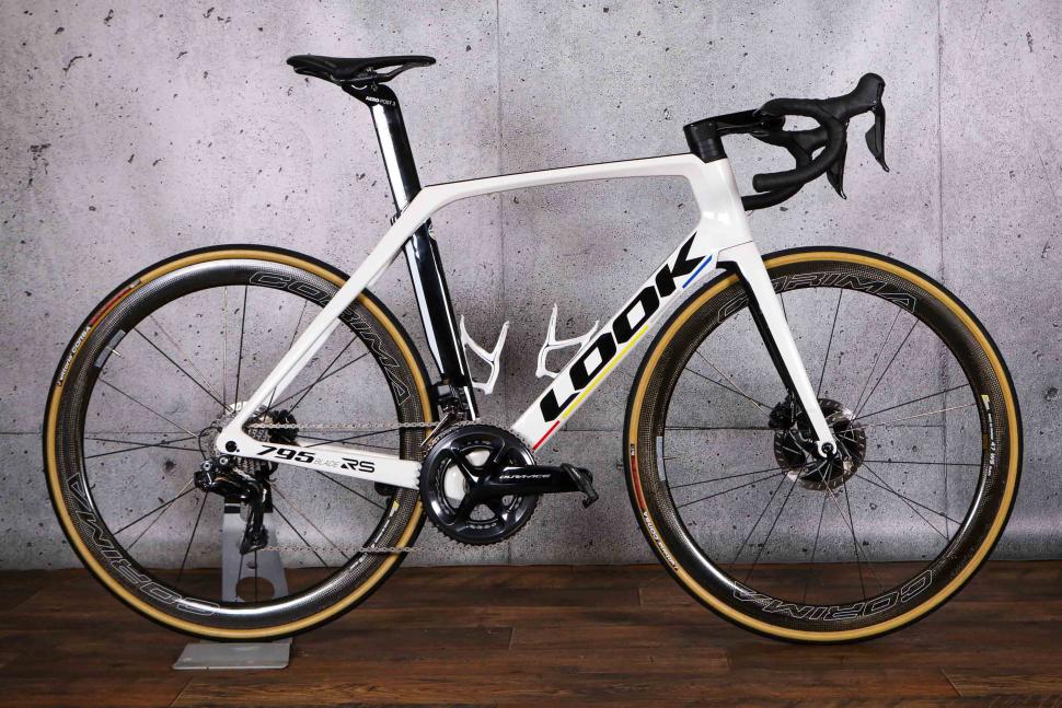2022 Look 795 Blade RS Disc Proteam.jpg