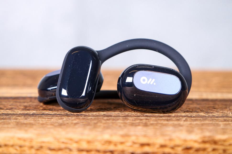 These open-ear headphones deliver premium sound while never
