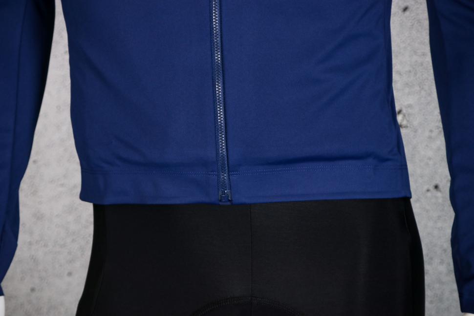 Review: Rapha Brevet Insulated Long Sleeve Gore-Tex Infinium Jersey ...