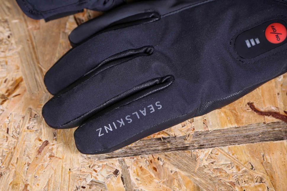 Witton - Waterproof Extreme Cold Weather Glove – Sealskinz CA