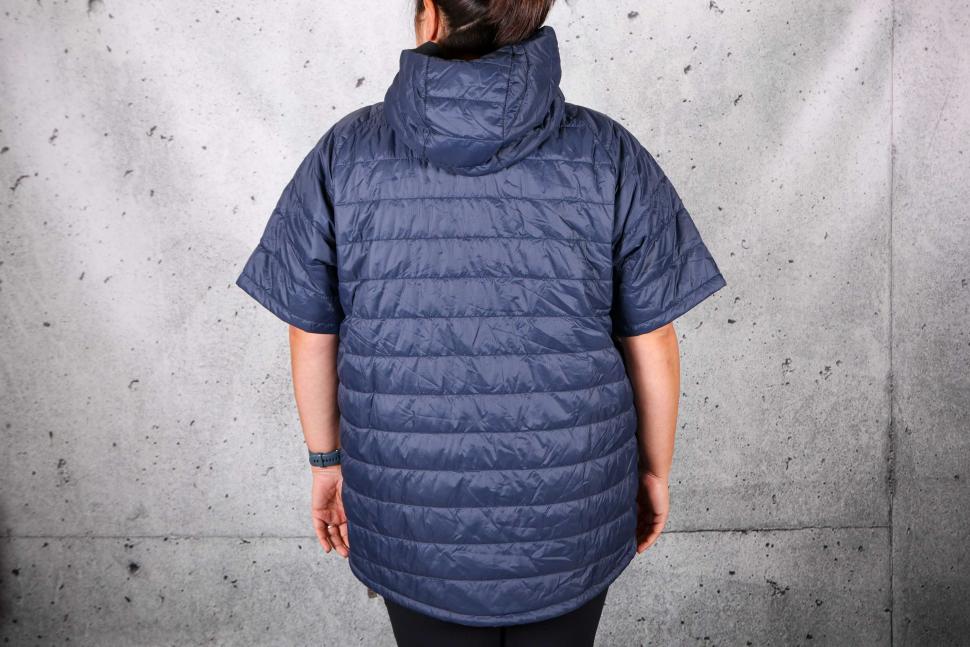 2022 Specialized Fjallraven Thermo Anorak - back.jpg
